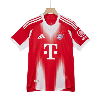 Jogador UPAMECANO #2 Bayern Munich Casa Futebol Camisas 2025/26 Vermelho
