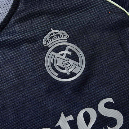 Jogador Real Madrid Fora Camisa Conjunto (Camisola + Calções) 2025/26- Marinha