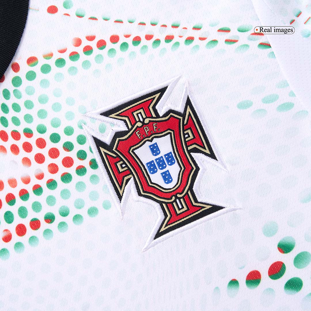Ronaldo personalizada fora - camisola Portugal para adeptos em Portugal - imagem 7
