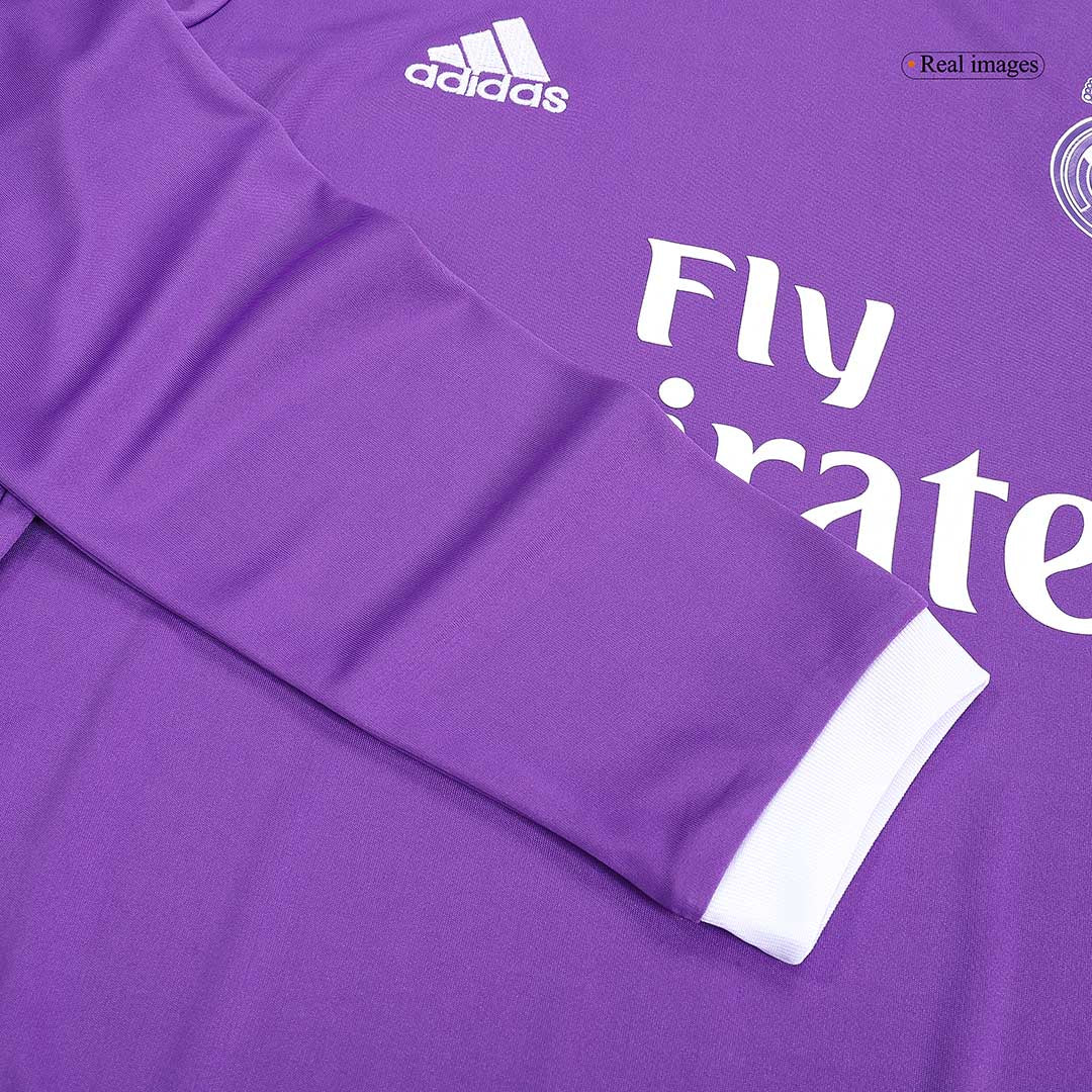 Camisola SERGIO RAMOS #4 Real Madrid Retro Fora Manga Comprida 2016/17