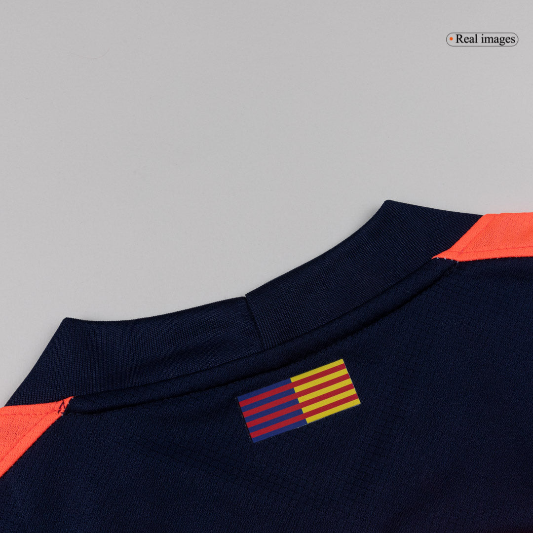 Barcelona Infantil 
 Fora Terceira Futebol Camisa Conjunto (Camisa+Shorts+Meias) 2025/26 Laranja