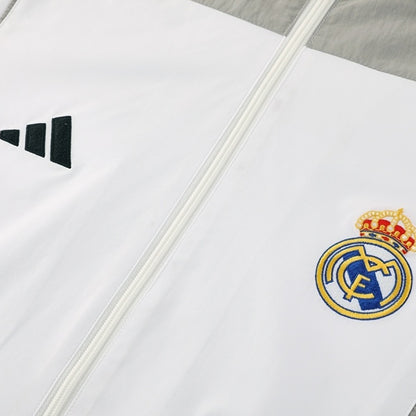 Real Madrid Jaqueta Corta-Vento 2025/26 Branco