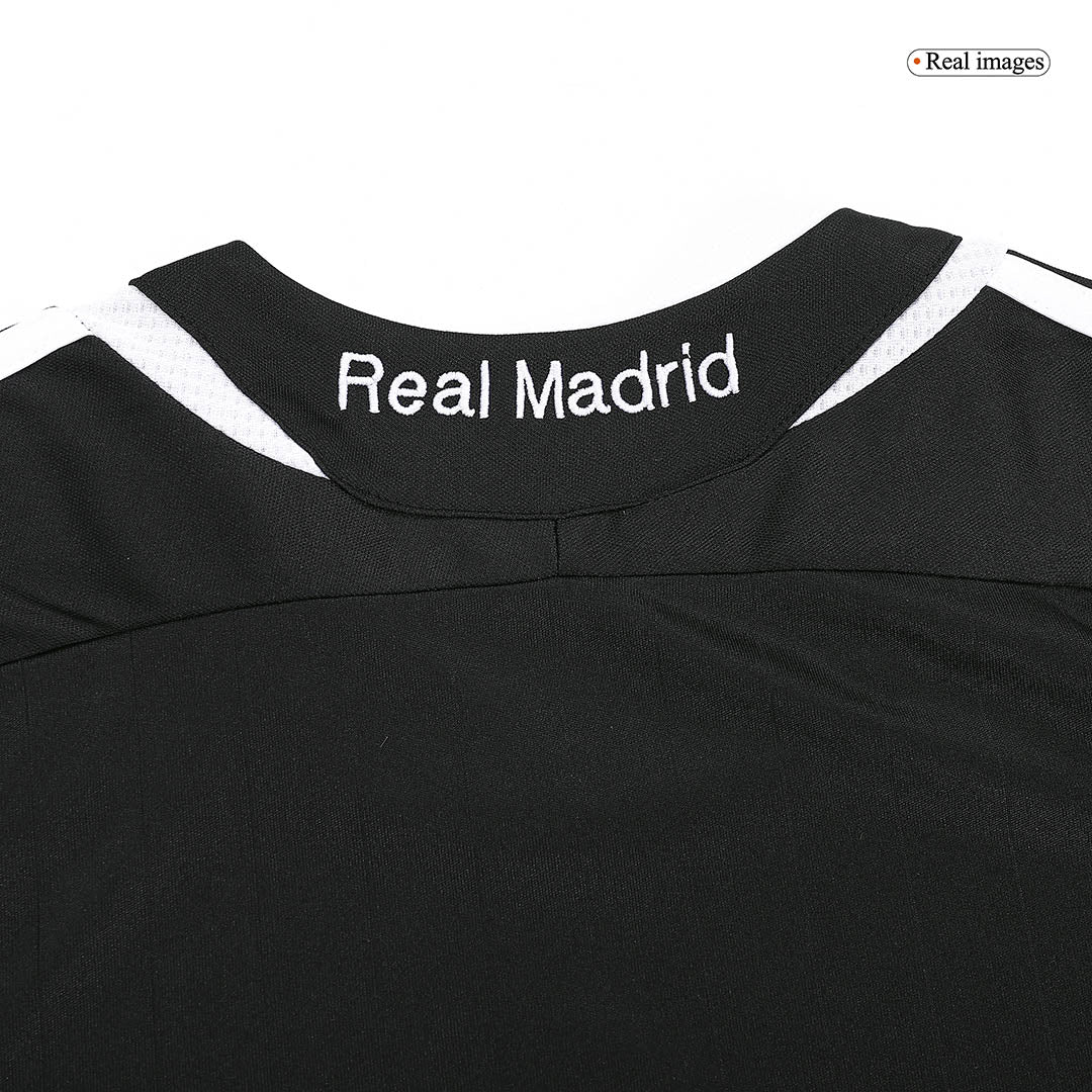 Camisola Retro Real Madrid SERGIO RAMOS #4 Fora 2006/07