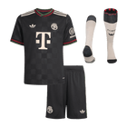 Bayern Munich Infantil 
 Fora Terceira Futebol Camisa Conjunto (Camisa+Shorts+Meias) 2025/26 Preto