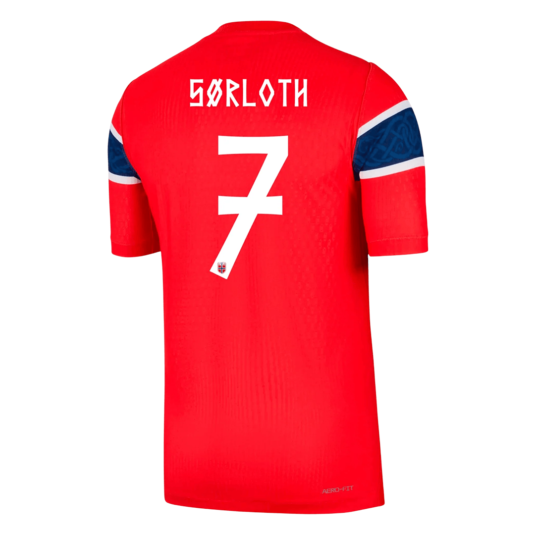 Versão do Jogador SØRLOTH #7 Noruega Casa Copa do Mundo Futebol Camisas 2026 Vermelho