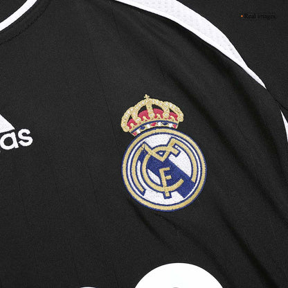 Camisola Retro Real Madrid SERGIO RAMOS #4 Fora 2006/07