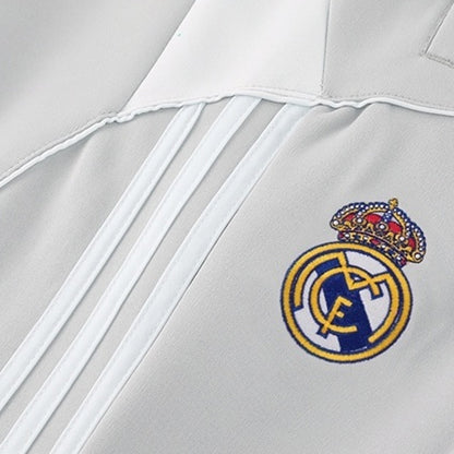 Real Madrid Conjunto Casaco(Blusão+Calça) Formação Blusão 2025/26 Cinza