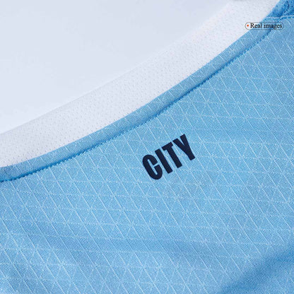 Jogador REIJNDERS #4 Manchester City Casa Futebol Camisas 2025/26 Azul