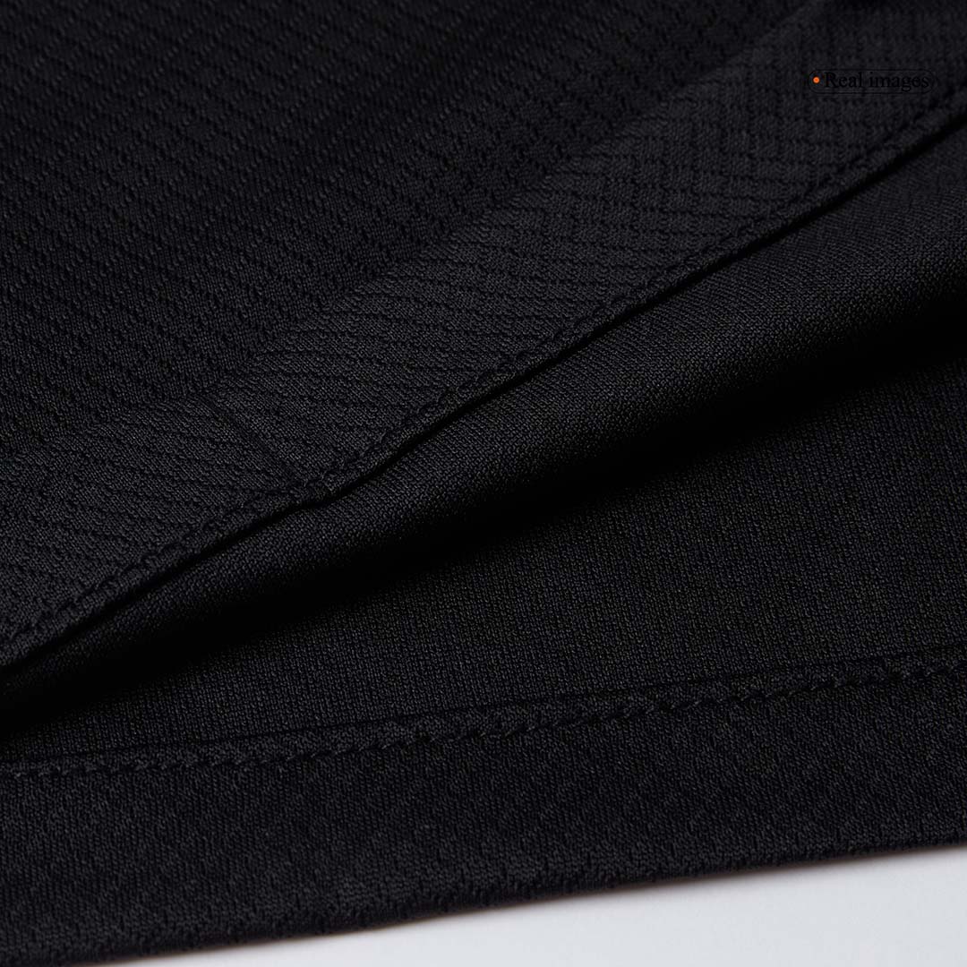 Inter Milan 
Casa Camisa Conjunto(Camisa+Calções) 2025/26