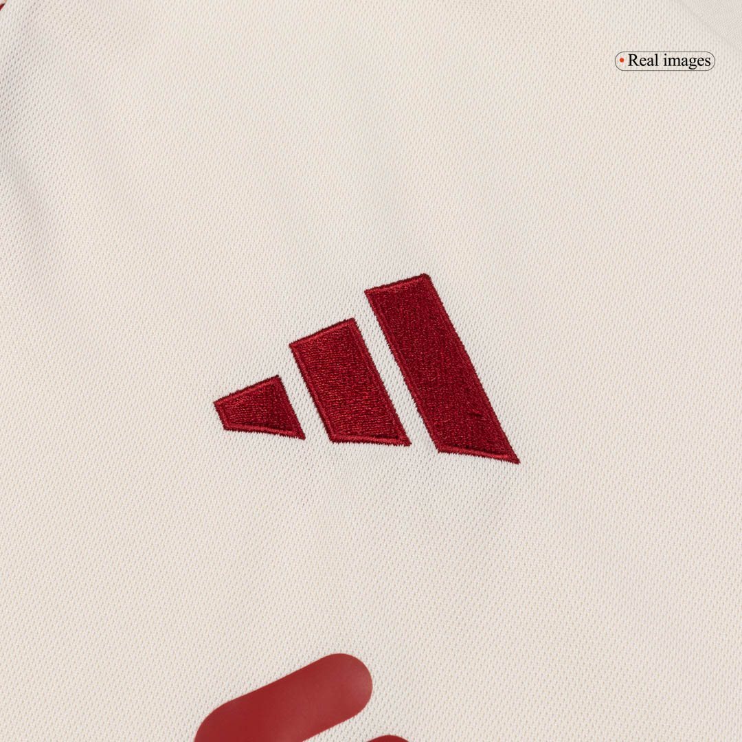 SZOBOSZLAI #8 Liverpool Fora Camisa 2025/26 Branco