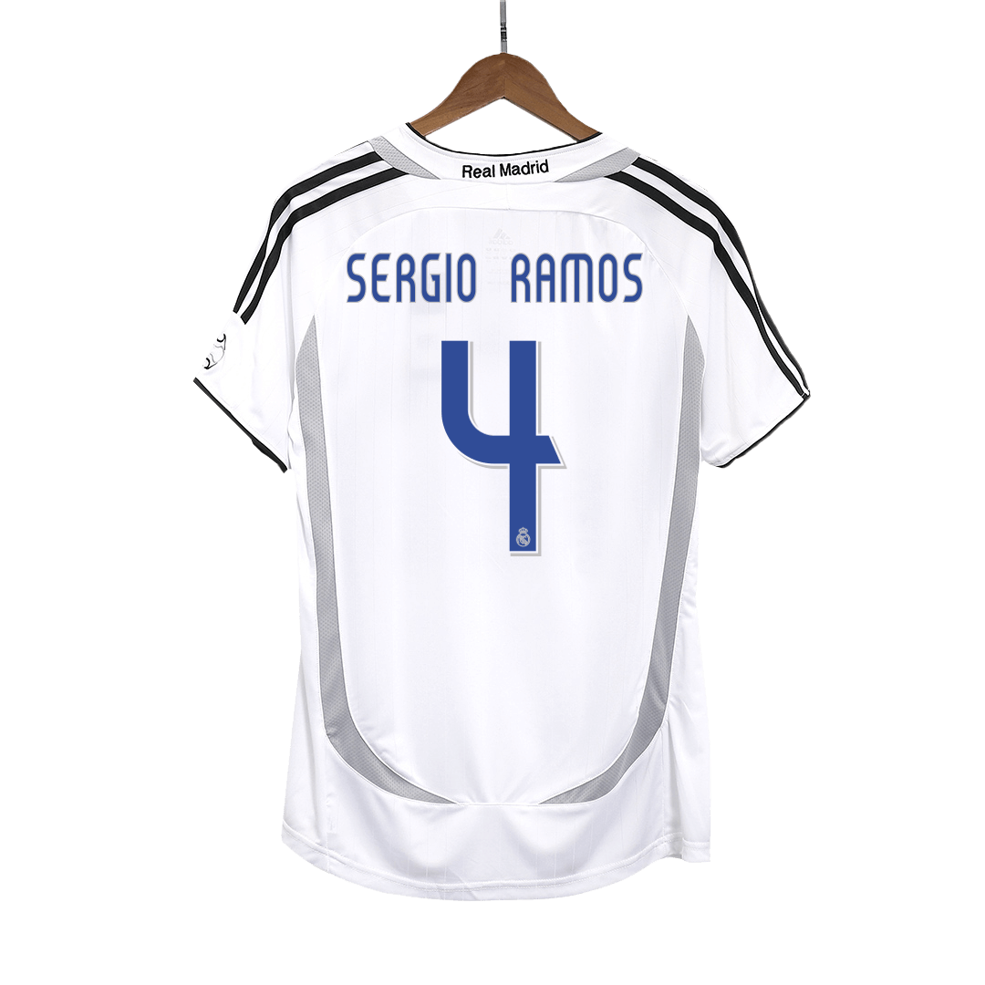 Camisola de futebol retro Real Madrid SERGIO RAMOS #4 2006/07 2025/26
